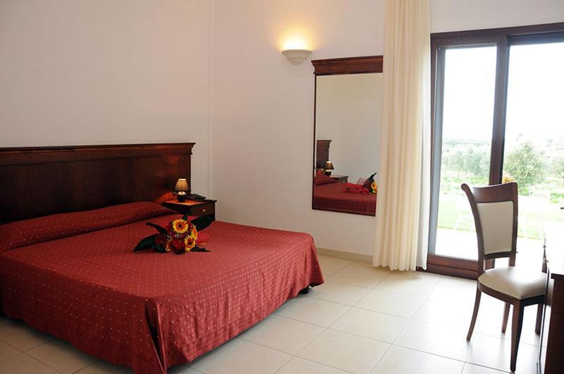 Agri Hotel Conte Salentino Sant Isidoro (Apulia) Exterior foto
