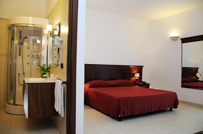 Agri Hotel Conte Salentino Sant Isidoro (Apulia) Exterior foto